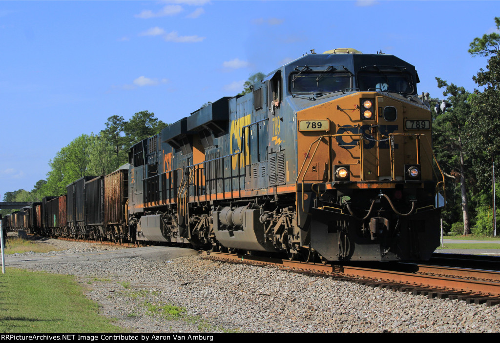 L743